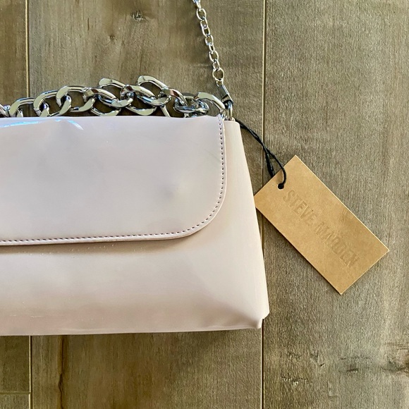 Steve Madden BShine Patent Crossbody in Pink - Picture 4 of 16